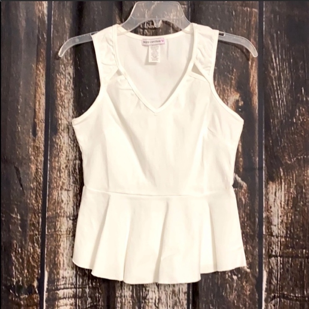 PRICE DROP🔥 Vintage Peplum & FREE early 00’s belt
